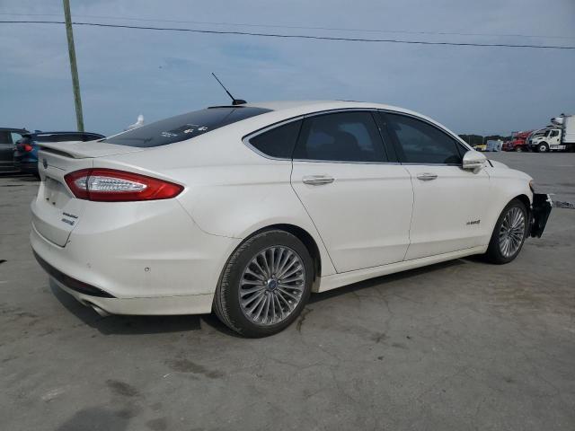 Photo 3 from auction – 2013 FORD FUSION TIT with VIN 3FA6P0RU1DR282012