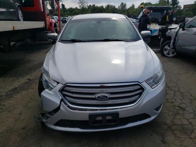 Photo 5 from auction – 2013 FORD TAURUS SEL with VIN 1FAHP2E89DG111190