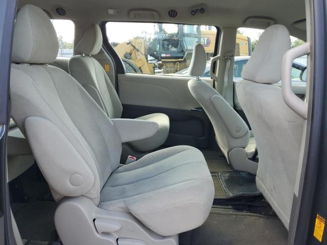 Photo 11 from auction – 2013 TOYOTA SIENNA with VIN 5TDZK3DC4DS403070