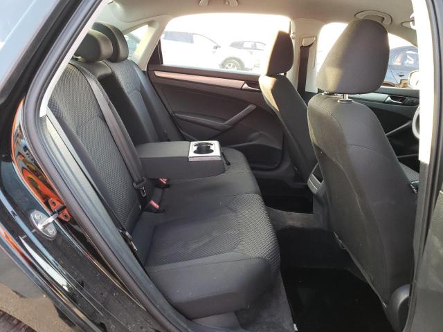 Photo 10 from auction – 2015 VOLKSWAGEN PASSAT S with VIN 1VWAT7A33FC089239