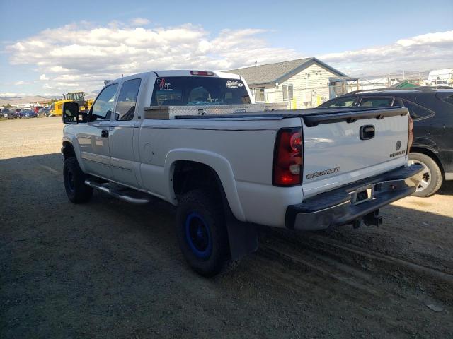 Photo 2 from auction – 2004 CHEVROLET SILVERADO with VIN 1GCEK19T44E234878