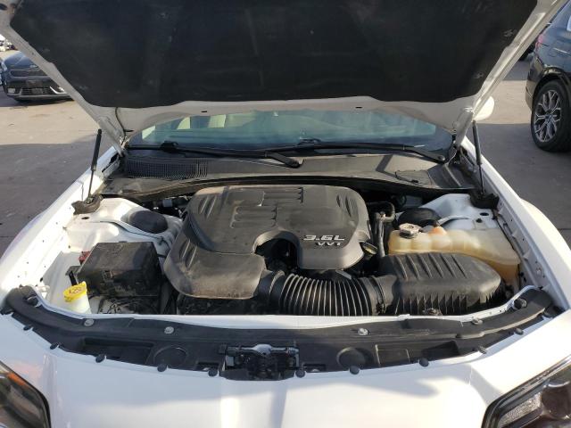 Photo 11 from auction – 2018 CHRYSLER 300 TOURIN with VIN 2C3CCAAG1JH342452