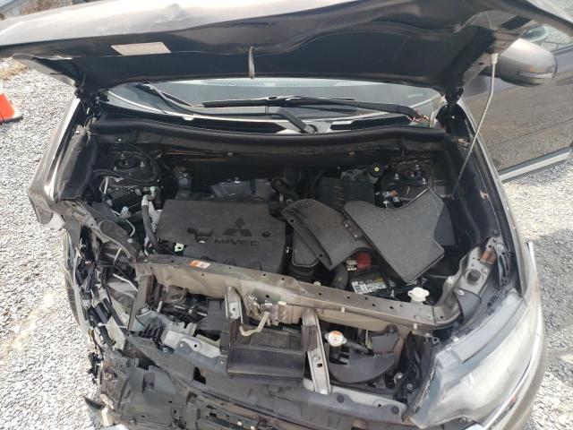 Photo 11 from auction – 2017 MITSUBISHI OUTLANDER with VIN JA4AD3A37HZ023926