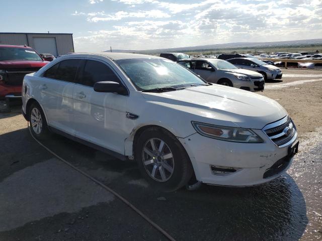 Photo 4 from auction – 2010 FORD TAURUS SE with VIN 1FAHP2DW1AG165370