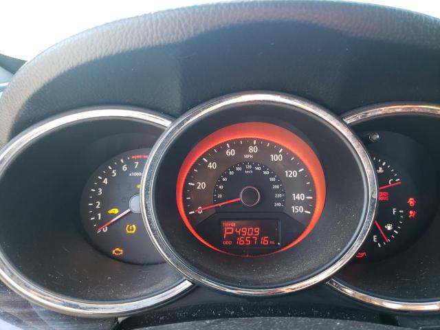 Photo 9 from auction – 2012 KIA SORENTO SX with VIN 5XYKWDA23CG285662