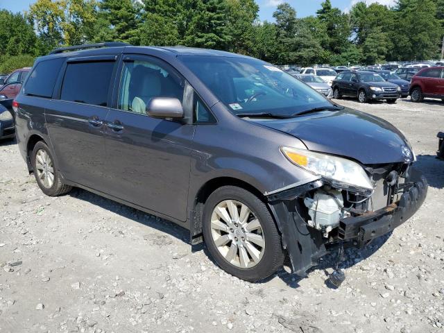 Photo 4 from auction – 2012 TOYOTA SIENNA XLE with VIN 5TDDK3DC7CS039400