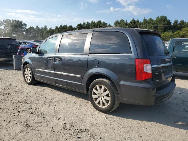 Photo 2 from auction – 2013 CHRYSLER TOWN & COU with VIN 2C4RC1BG3DR808319