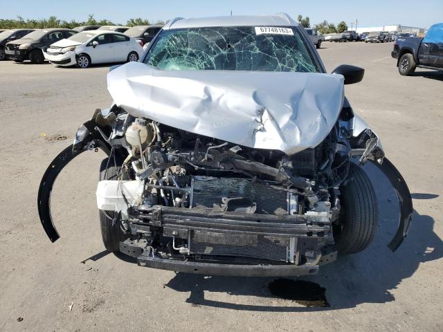 Photo 5 from auction – 2019 NISSAN KICKS S with VIN 3N1CP5CU3KL516821