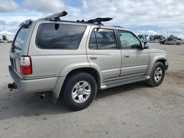 Photo 3 from auction – 2002 TOYOTA 4RUNNER LI with VIN JT3GN87R620230510