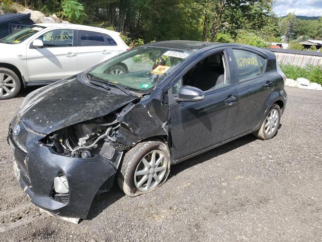 TOYOTA PRIUS C 2013 with VIN JTDKDTB36D1044445 - Photo from auction