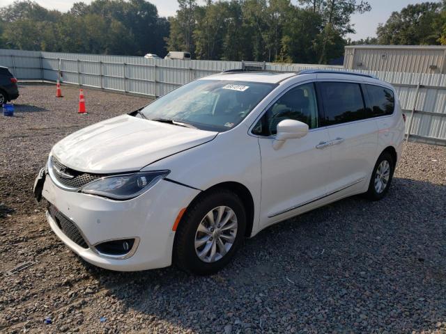 CHRYSLER PACIFICA T 2018 with VIN 2C4RC1EG2JR174329 - Photo from auction
