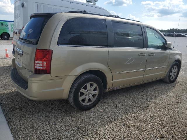 Photo 3 from auction – 2010 CHRYSLER TOWN & COU with VIN 2A4RR5D14AR344901