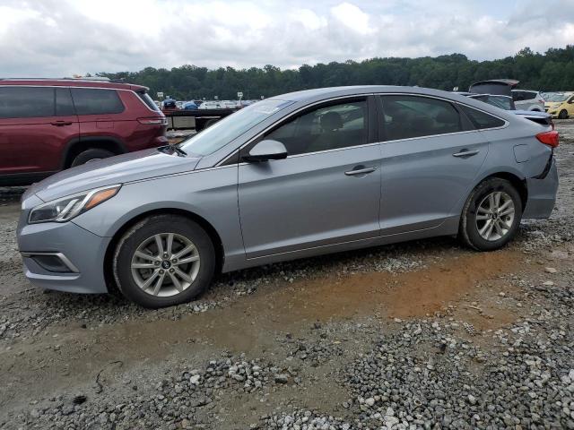 HYUNDAI SONATA SE 2017 with VIN 5NPE24AF2HH487940 - Photo from auction