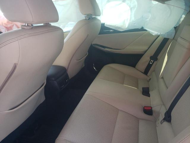 Photo 10 from auction – 2015 LEXUS IS 250 with VIN JTHCF1D28F5015790