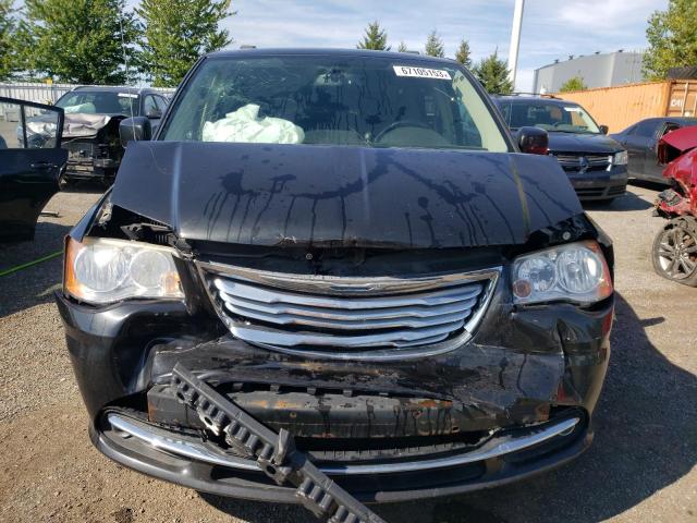 Photo 5 from auction – 2013 CHRYSLER TOWN & COU with VIN 2C4RC1BG2DR704548