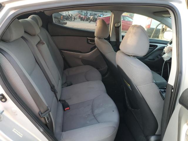 Photo 10 from auction – 2012 HYUNDAI ELANTRA GL with VIN KMHDH4AE2CU436210