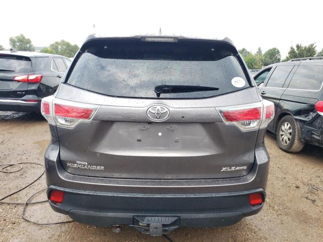 Photo 6 from auction – 2016 TOYOTA HIGHLANDER with VIN 5TDJKRFH7GS304692