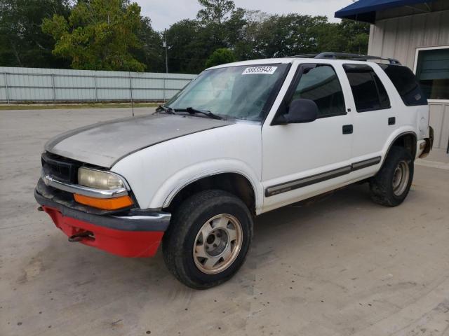 CHEVROLET BLAZER 1998 with VIN 1GNDT13W7W2145992 - Photo from auction