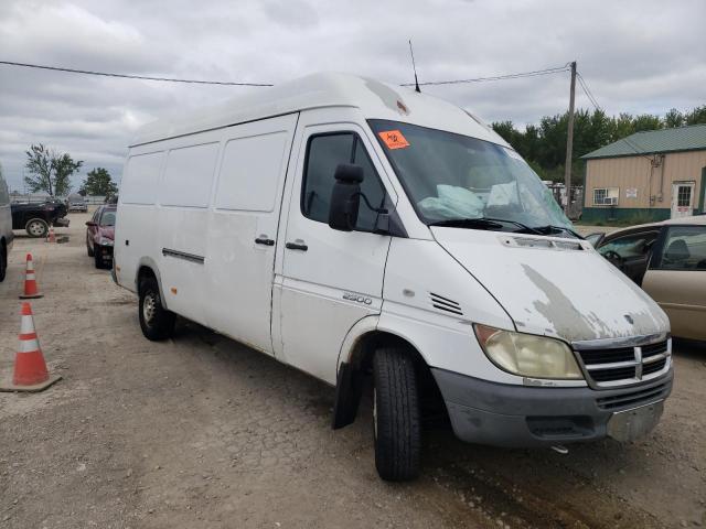 Снимка 4 от търг – 2005 DODGE SPRINTER 2 с VIN WD0PD744655835451