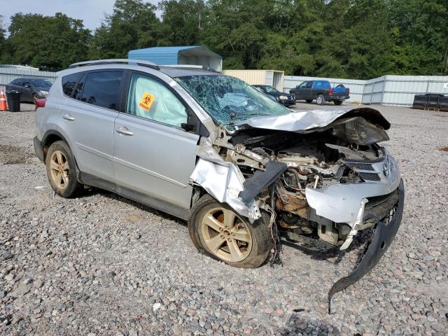 Photo 4 from auction – 2014 TOYOTA RAV4 XLE with VIN 2T3WFREV3EW114076
