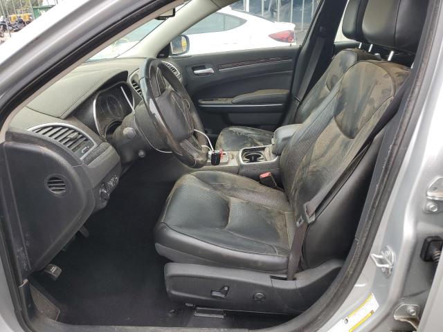 Photo 7 from auction – 2020 CHRYSLER 300 LIMITE with VIN 2C3CCAEG5LH127914