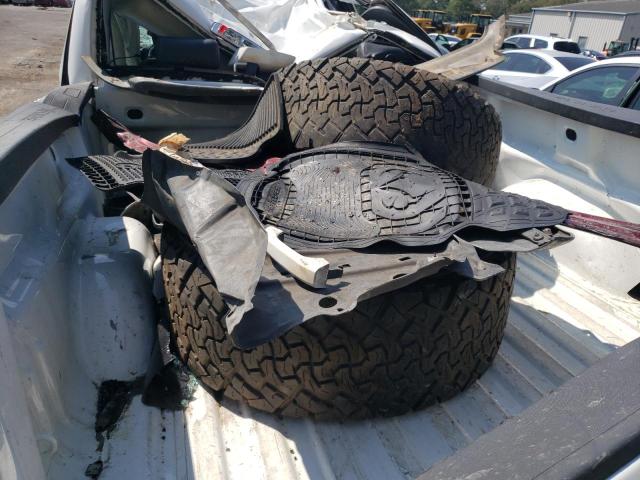 Photo 12 from auction – 2017 CHEVROLET SILVERADO with VIN 3GCUKREC5HG323681