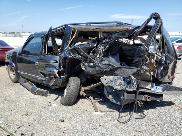 Photo 2 from auction – 1999 GMC SUBURBAN C with VIN 1GDEC16R7XJ734076