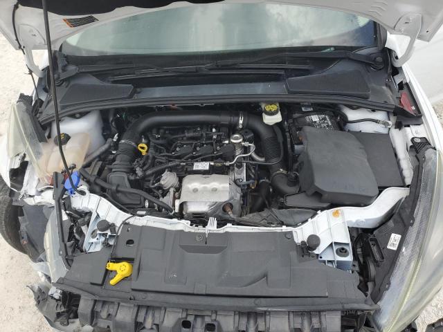 Photo 11 from auction – 2017 FORD FOCUS SE with VIN 1FADP3FE5HL242056