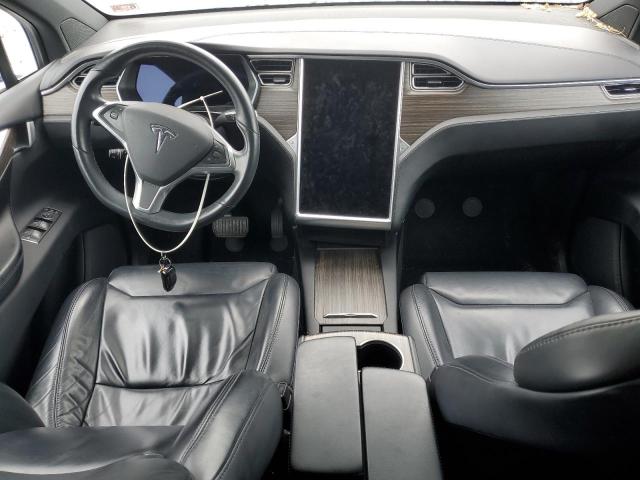Photo 8 from auction – 2017 TESLA MODEL X with VIN 5YJXCBE25HF029616