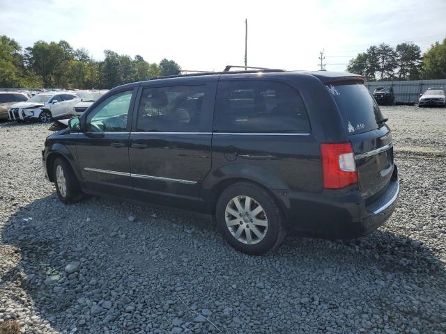 Photo 2 from auction – 2016 CHRYSLER TOWN & COU with VIN 2C4RC1BG1GR292935