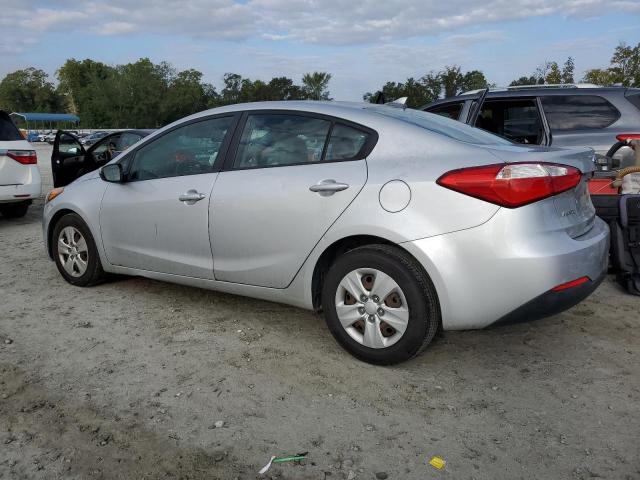 Photo 2 from auction – 2016 KIA FORTE LX with VIN KNAFK4A60G5466956