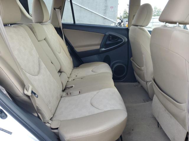 Photo 11 from auction – 2012 TOYOTA RAV4 with VIN 2T3BF4DV0CW217844