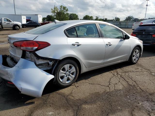 Photo 3 from auction – 2017 KIA FORTE LX with VIN 3KPFL4A75HE012118