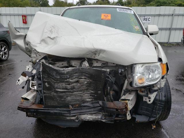 Photo 5 from auction – 2009 FORD ESCAPE LIM with VIN 1FMCU94749KC03094