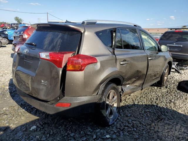 Photo 3 from auction – 2015 TOYOTA RAV4 XLE with VIN JTMRFREV5FD117024