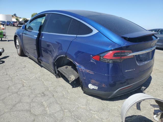 Снимка 2 от търг – 2016 TESLA MODEL X с VIN 5YJXCBE24GF001630