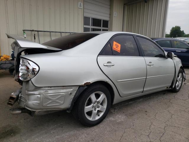 Photo 3 from auction – 2002 TOYOTA CAMRY LE with VIN 4T1BF30K62U014583