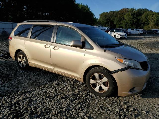 Photo 4 from auction – 2013 TOYOTA SIENNA LE with VIN 5TDKK3DC4DS372419