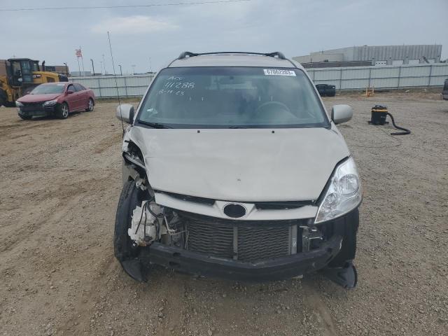 Photo 5 from auction – 2010 TOYOTA SIENNA XLE with VIN 5TDDK4CC3AS032352