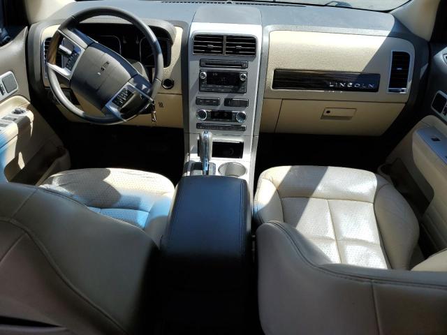 Photo 8 from auction – 2008 LINCOLN MKX with VIN 2LMDU68CX8BJ03718