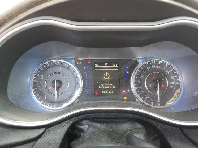 Photo 9 from auction – 2015 CHRYSLER 200 LIMITE with VIN 1C3CCCAB4FN719418