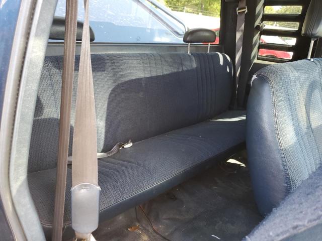 Photo 10 from auction – 1996 CHEVROLET GMT-400 C1 with VIN 2GCEC19W2T1109756