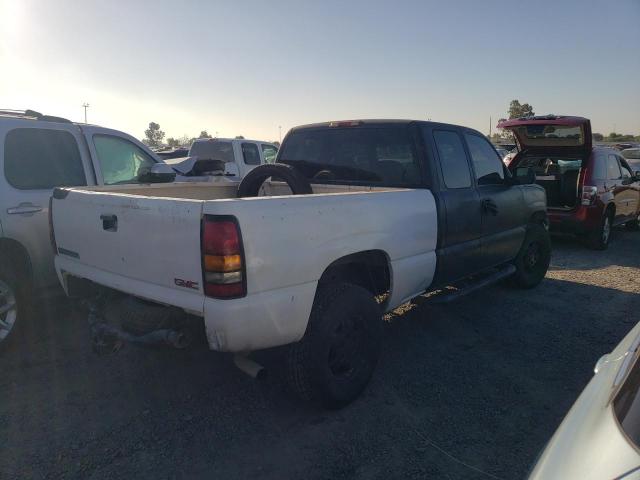 Photo 3 from auction – 2003 CHEVROLET SILVERADO with VIN 2GCEC19T531326403