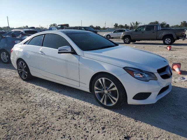 Photo 4 from auction – 2015 MERCEDES-BENZ E 400 with VIN WDDKJ6FB4FF296945