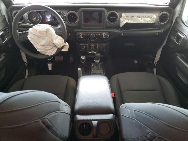 Photo 8 from auction – 2023 JEEP GLADIATOR with VIN 1C6HJTAG2PL520083