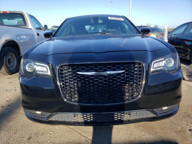 Photo 5 from auction – 2017 CHRYSLER 300 S with VIN 2C3CCAGG3HH591921
