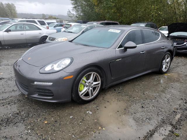2016 Porsche Panamera