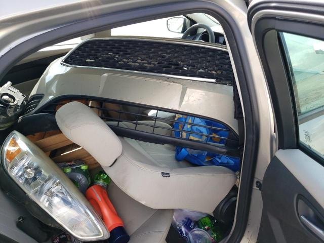 Photo 12 from auction – 2016 FORD FOCUS SE with VIN 1FADP3F24GL250539