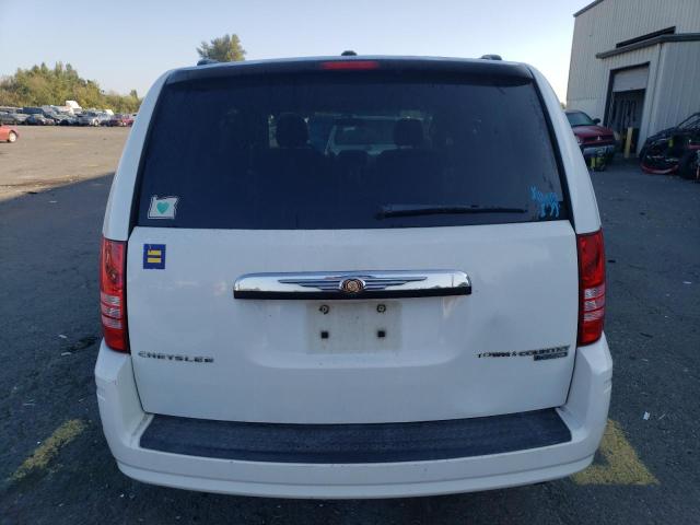 Photo 6 from auction – 2010 CHRYSLER TOWN & COU with VIN 2A4RR5D16AR260479
