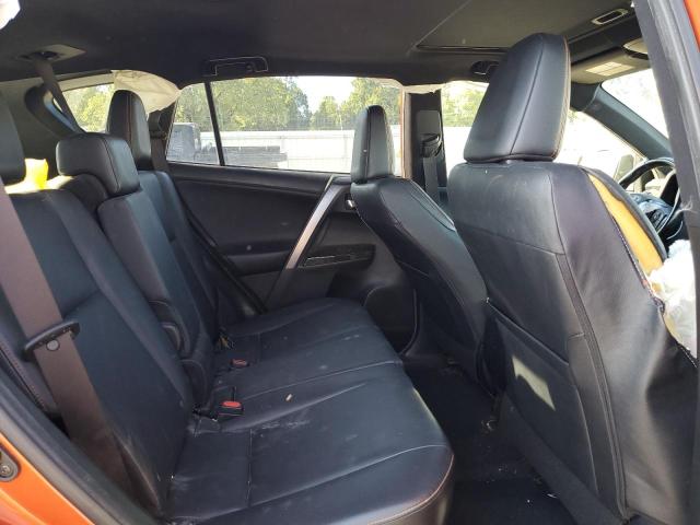 Photo 11 from auction – 2016 TOYOTA RAV4 SE with VIN JTMJFREV8GD182416